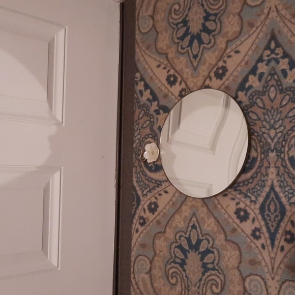 Anthropologie Paige Ceramic Flower Mirror - Picture 4 of 7